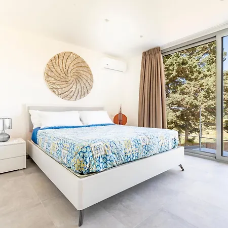 The Cube - Modern In Salento * Roca