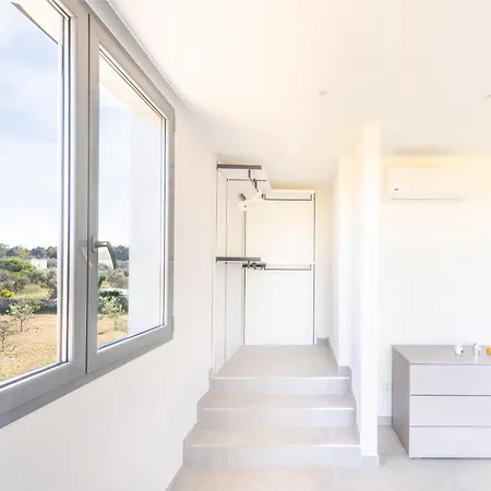 Villa The Cube - Modern In Salento *