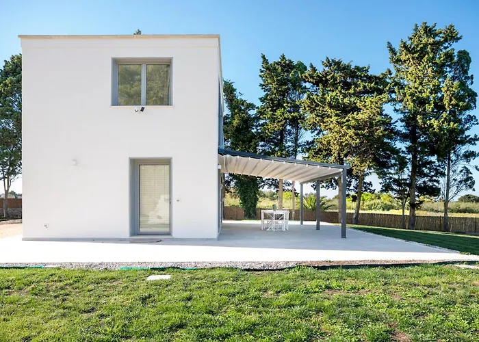 Villa The Cube - Modern In Salento