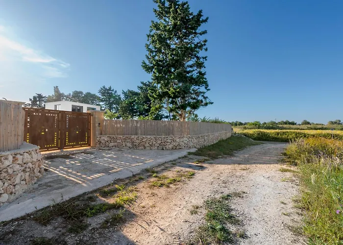 Villa The Cube - Modern In Salento